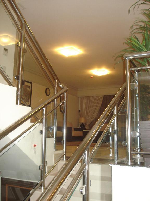Al Tayyar Suites & Hotel Apartments - リヤード 部屋 写真