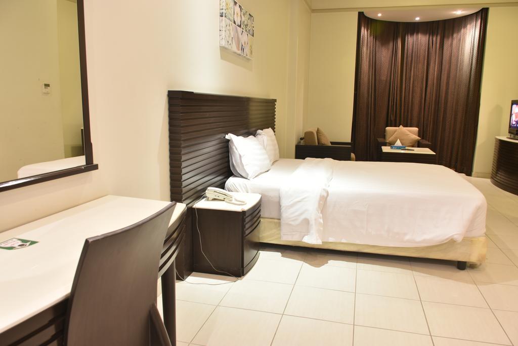Al Tayyar Suites & Hotel Apartments - リヤード エクステリア 写真