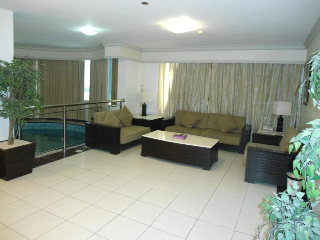 Al Tayyar Suites & Hotel Apartments - リヤード 部屋 写真